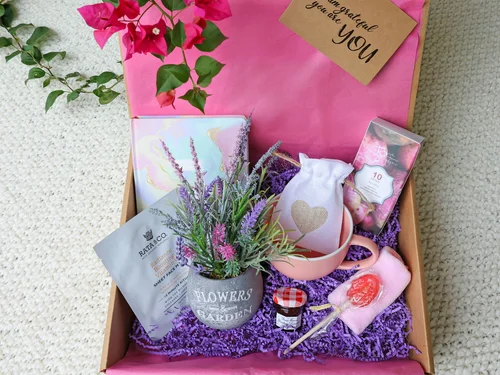 Gift and Home